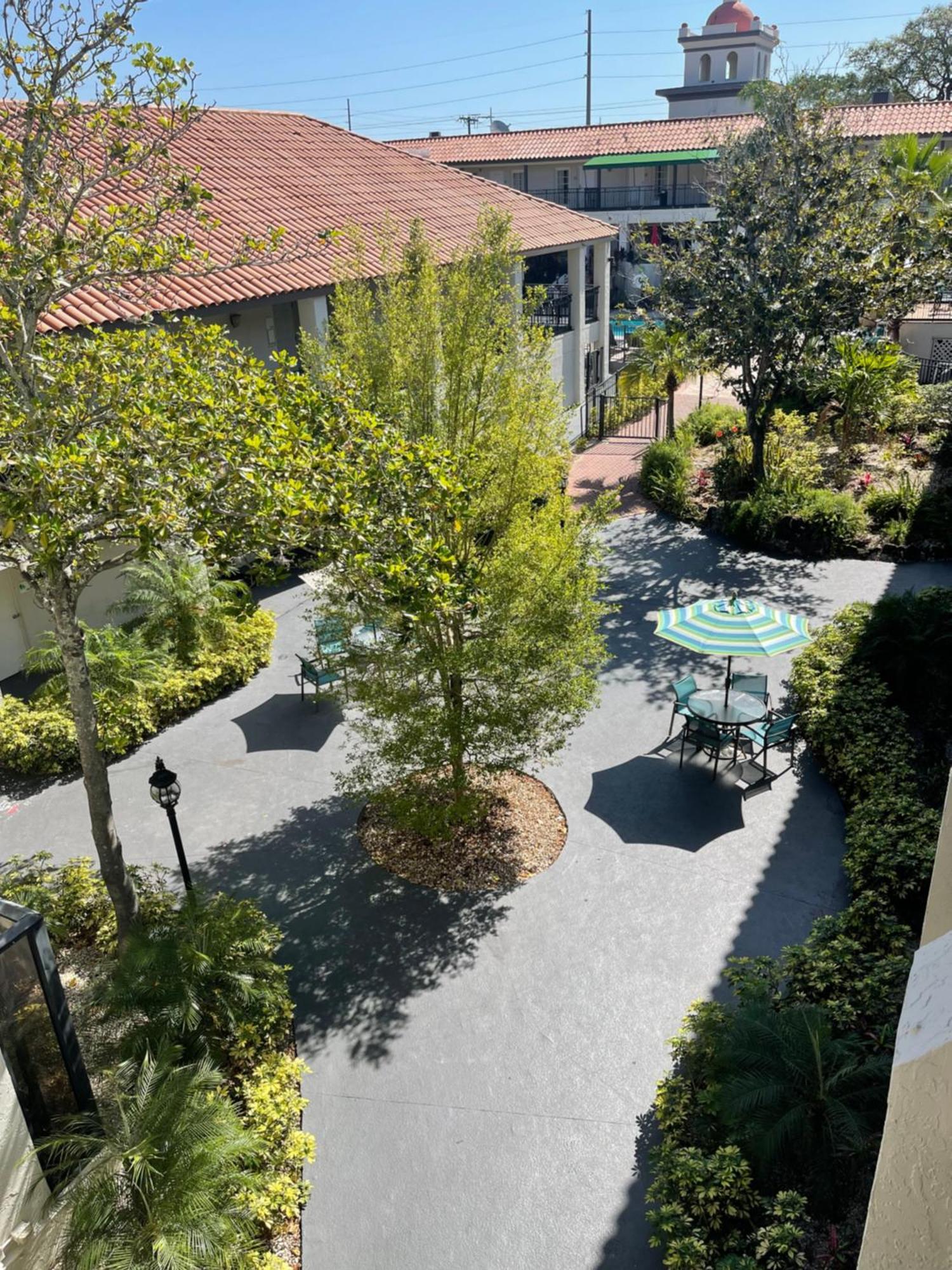 Red Roof Inn Plus & Suites Тампа Екстериор снимка